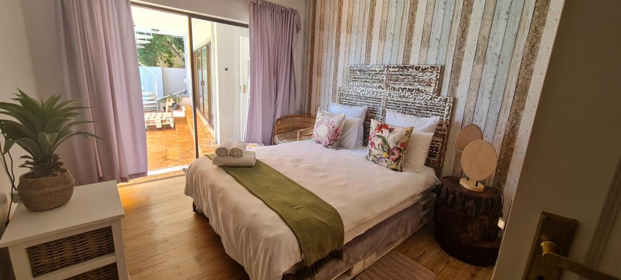 African Vibes Camps Bay ケープタウン エクステリア 写真