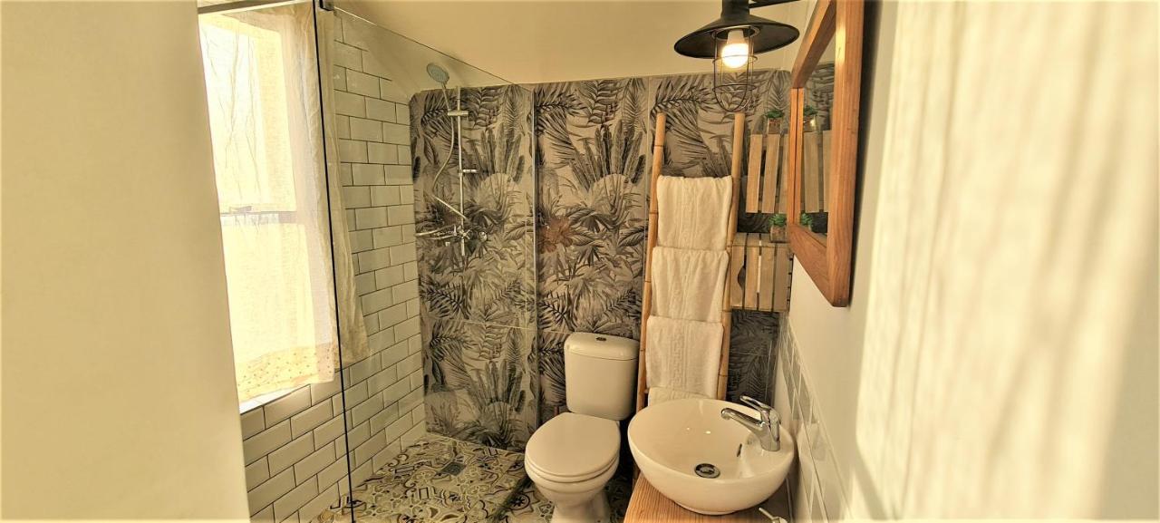 African Vibes Camps Bay ケープタウン エクステリア 写真
