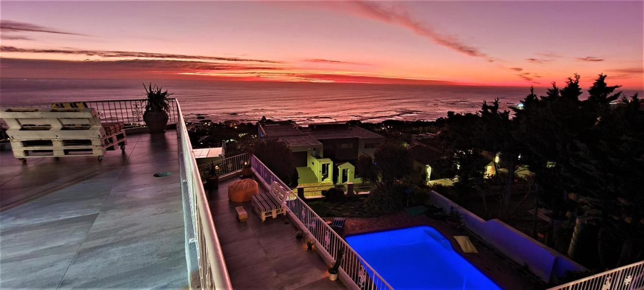 African Vibes Camps Bay ケープタウン エクステリア 写真