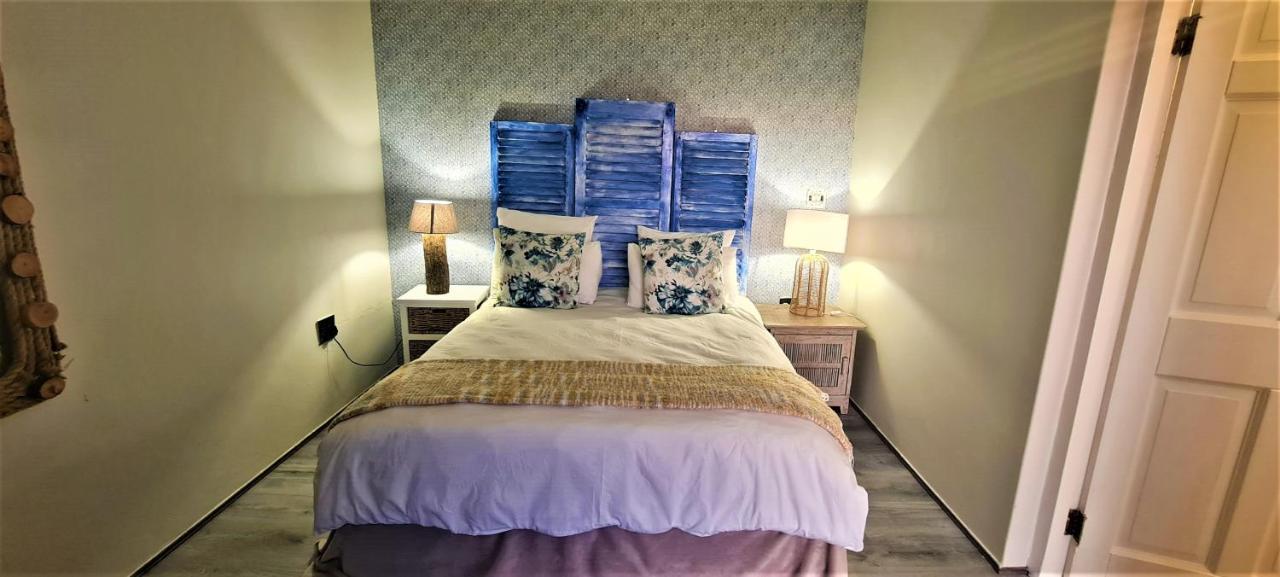 African Vibes Camps Bay ケープタウン エクステリア 写真
